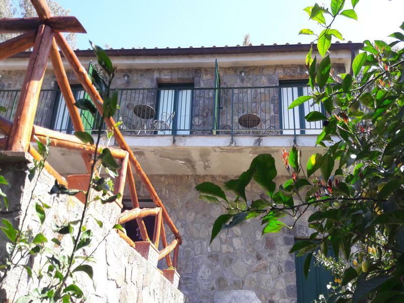 Agriturismo La Lobra Massa Lubrense Exterior foto